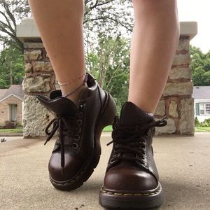 VINTAGE DR MARTENS US 5 UK 3